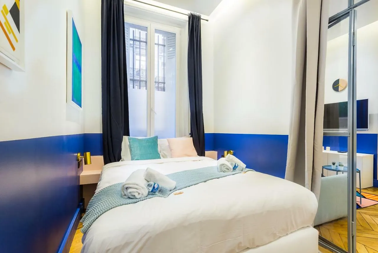 Moderne - 1br-4p - Champs-elysees パリ